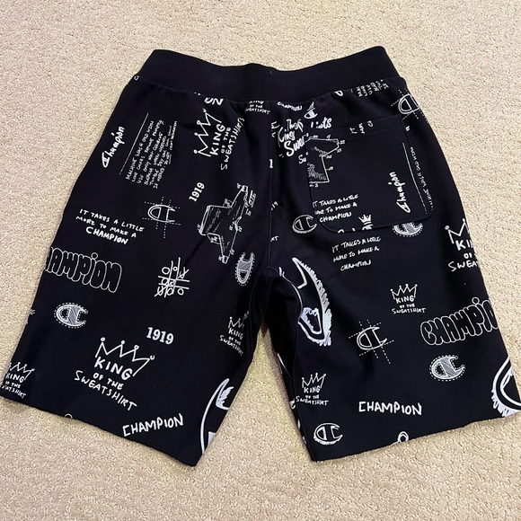 Champion men’s shorts medium - Picture 2 of 4